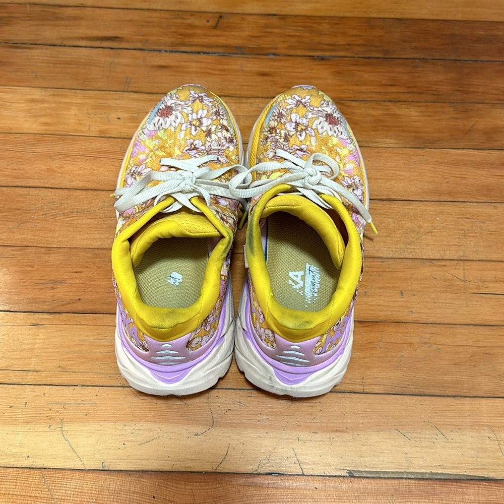 Hoka Yellow and Purple Floral Athletic Shoes size 8 - Picture 10 of 10